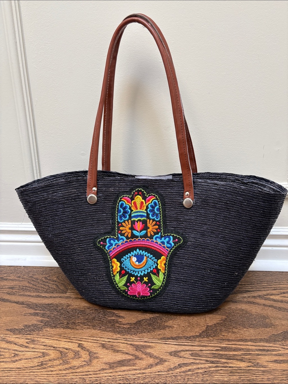 Handcrafted straw bag Resortwear
